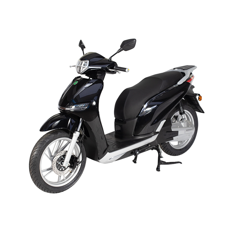 Cum se descurcă această bicicletă electrică în comparație cu o bicicletă electrică doar cu accelerație?